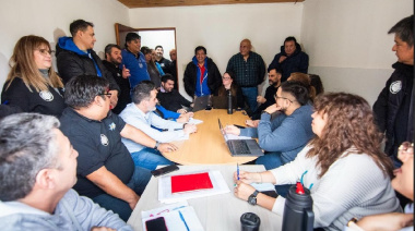 El gobierno ofreció un aumento salarial para Escalafones Seco y Húmedo