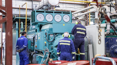 La DPEcontinúa con los trabajos para la puesta en operación del generador Cummins 3