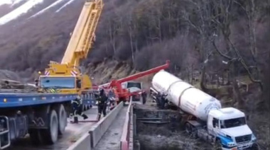 Culminó exitosamente la remoción de un camión de gas