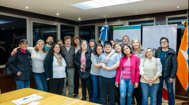 Melella se reunió con familiares de personas con discapacidad