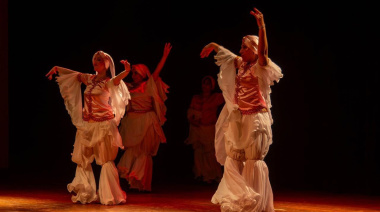 El Municipio llevó adelante la "Noche de danzas" en la Casa Enriqueta Gastelumendi