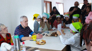 Jornada de lectura, recetas y canciones el Barrio Río Pipo