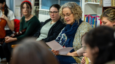 El Día de la Poesía Fueguina se celebró con dos grandes encuentros en Ushuaia y Río Grande