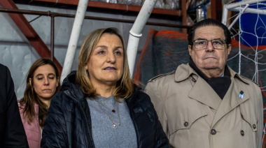 Funcionario del municipio participaron del acto por 76° aniversario del hundimiento del ARA Fournier