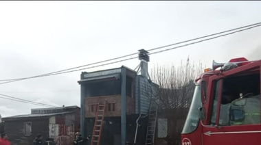 Un incendio afectó a cuatro viviendas