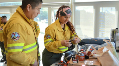Gobierno entregó herramientas y equipamiento al personal del Servicio Provincial de Manejo del Fuego