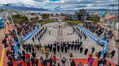 Se realizó el Cambio de Guardia del Comando del Área Naval Austral