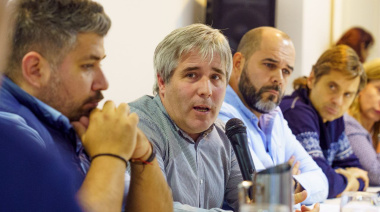 "Este gobierno nunca cercenó derechos a los trabajadores como sí se está haciendo desde el gobierno nacional" expresó Canals