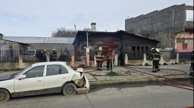 Incendio intencional provocó la destrucción total de una vivienda