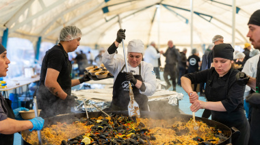 Aniversario de Ushuaia: Gastronomía del Sur entregó 15 mil porciones de paella