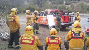Capacitación de integrantes de los Bomberos Voluntarios de Ushuaia
