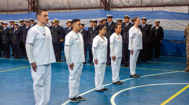 Profesionales de la salud se incorporaron como oficiales de la Armada Argentina