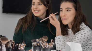 Propuestas Formativas para las Juventudes: Edición navideña y egresados