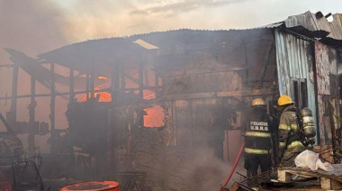 Se incendió un taller en desuso en Río Grande