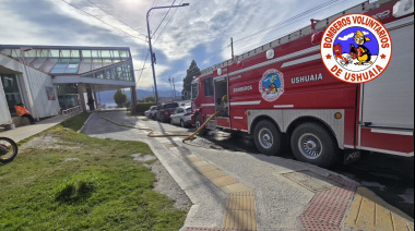 Bomberos asistieron al Hospital Regional Ushuaia ante la falta de agua