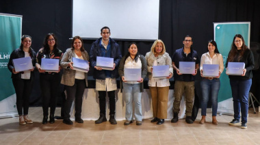 La Fundación Mirgor entregó kits de mecatrónica a escuelas de Tolhuin