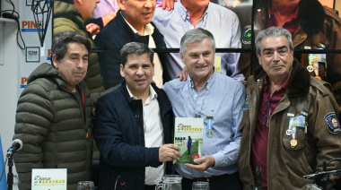 El libro "Diario de Malvinas" se presentó en el CCNA