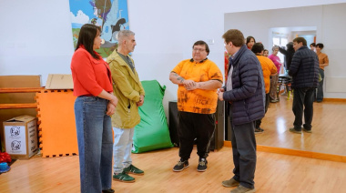 Melella visitó la sede del CAAD en Río Grande