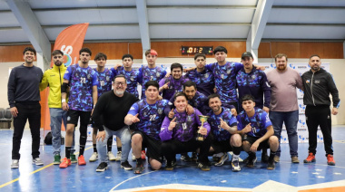 Los seleccionados mayores de handball disputaron un clásico provincial en Río Grande