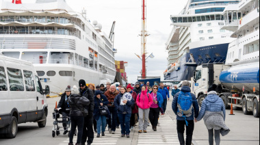El Puerto de Ushuaia vive tres días de intensa actividad con 21 movimientos de embarcaciones