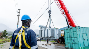 Incorporan un nuevo transformnador en el Centro de Distribución Vialidad