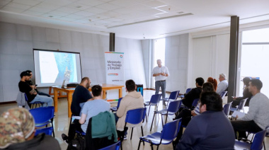 Lanzan capacitación en acuicultura y miticultura para el sector pesquero