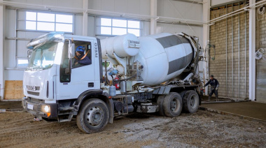 Comenzó el hormigonado en el nuevo gimnasio del Colegio Soberanía Nacional