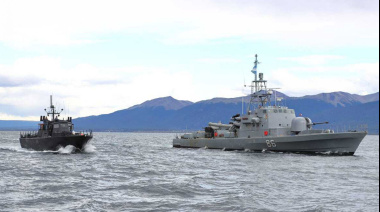 Adiestramiento de la Armada en el Canal Beagle