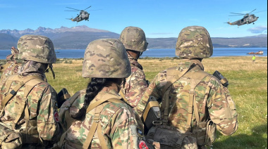 Adiestramiento naval integrado en las costas del Canal Beagle