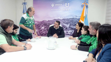 Vuoto recibió al equipo de básquet adaptado del Club Comercio