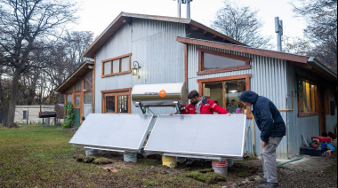 El CAAD de Andorra recibió un termotanque solar