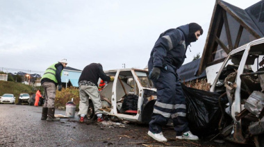 La Municipalidad retiró chatarra del barrio Bahía Golondrina
