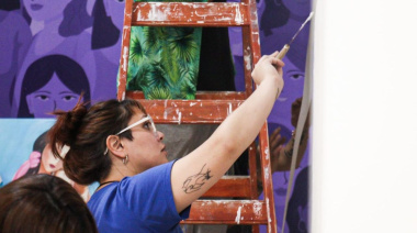 "Mujeres en Marcha": Capacitaciones en oficios generan salida laboral e independencia económica
