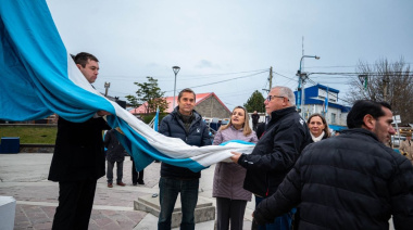 El Municipio participó del acto por el "Día de la afirmación de los derechos argentinos sobre Malvinas, Islas y Sector Antártico