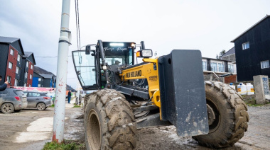 La Municipalidad realizó tareas de mejora vial en el barrio Barrancas del Pipo