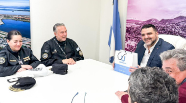Vuoto recibió a autoridades de la Policía de Seguridad Aeroportuaria