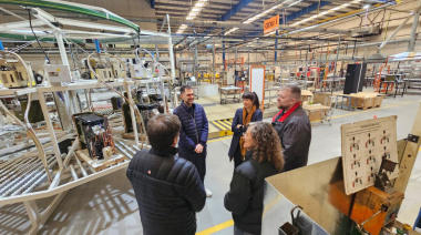 Río Grande: Trabajan en la reactivación de la planta de Aires del Sur