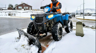 Continúan las tareas de despeje y limpieza por las nevadas
