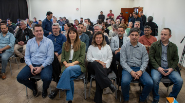 Colazo participó de una charla abierta sobre la pesca ilegal en el Atlántico Sur