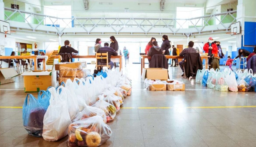 Reorganizan la entrega de módulos alimentarios y tarjeta bienestar TDF en Río Grande