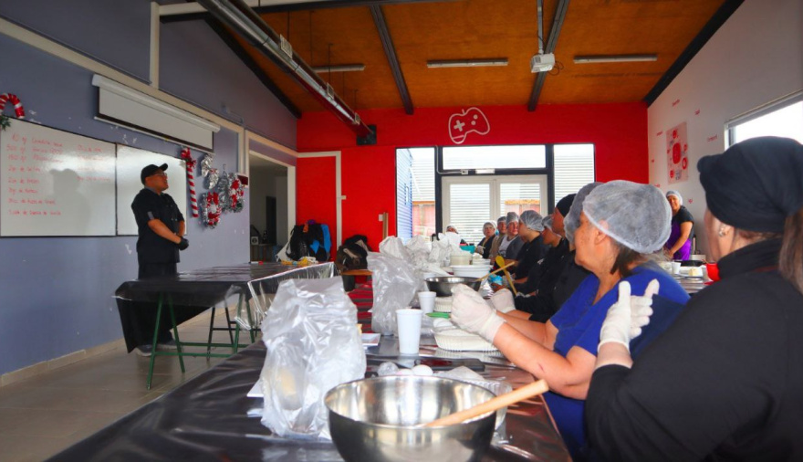 Se realizó la jornada "Pan Dulce Solidario" en el KyD