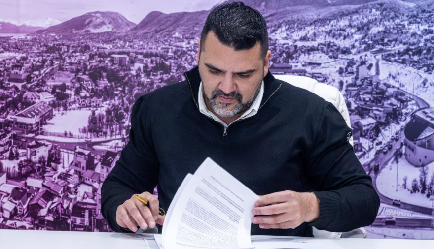 Educación no formal: Vuoto promulgó la ordenanza que reconoce la labor docente en el IMD