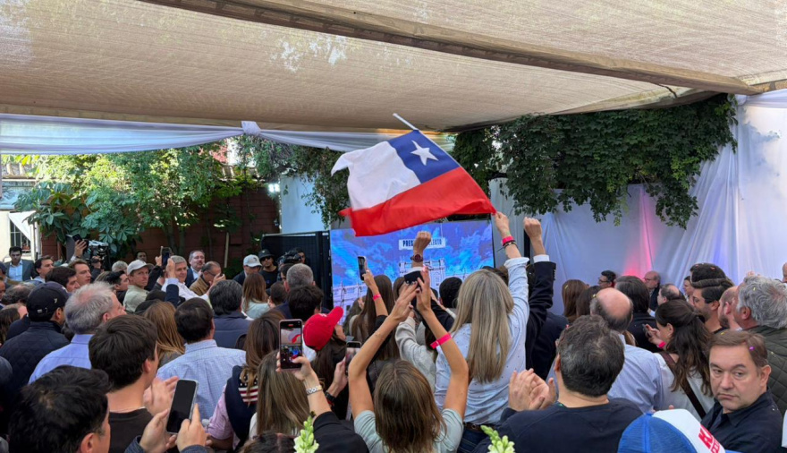 Tras el triunfo de Kast, el senador Coto dijo que “América sigue despertando”