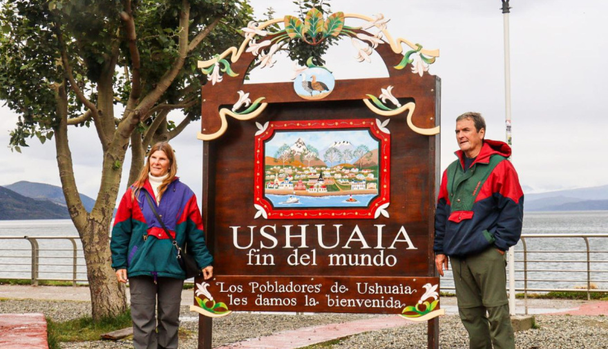 La Municipalidad llevó adelante la puesta en valor del cartel "Ushuaia Fin del Mundo"