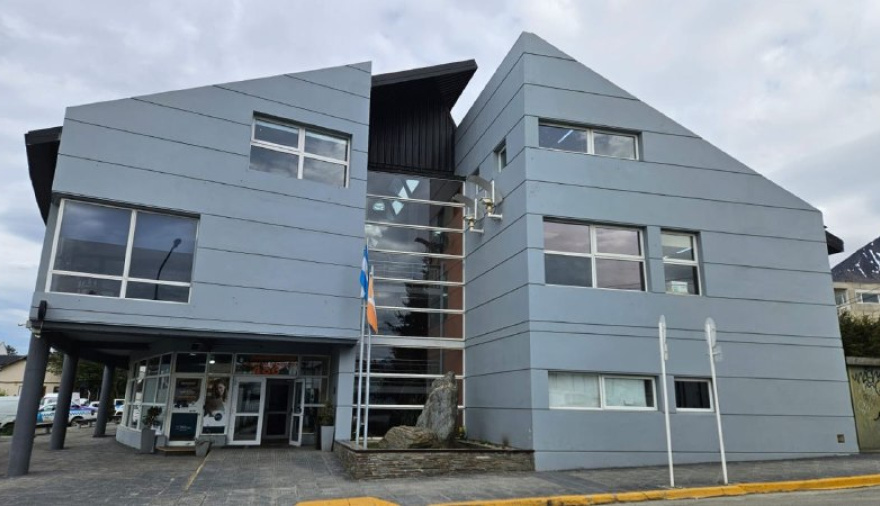 La Municipalidad de Ushuaia se declara en "emergencia económica" y envía proyecto al Concejo Deliberante