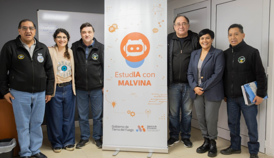 Se presentó "EstudIA con Malvinas": el avatar fueguino para acercar la gesta de Malvinas a las aulas argentinas