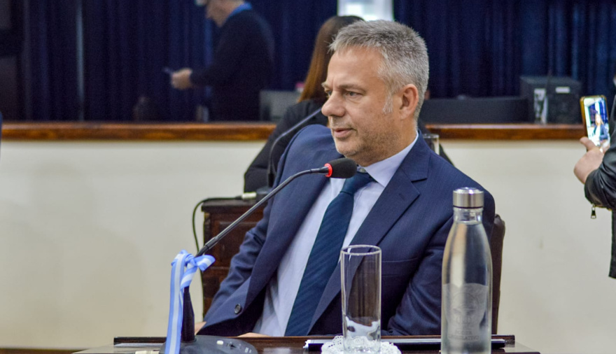 Lechman: “Mi distancia con Melella es por una gestión que hunde a la provincia”