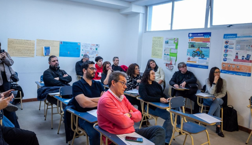 La UISE realizó la asamblea tarifaria para abordar el aumento de boleto de colectivo