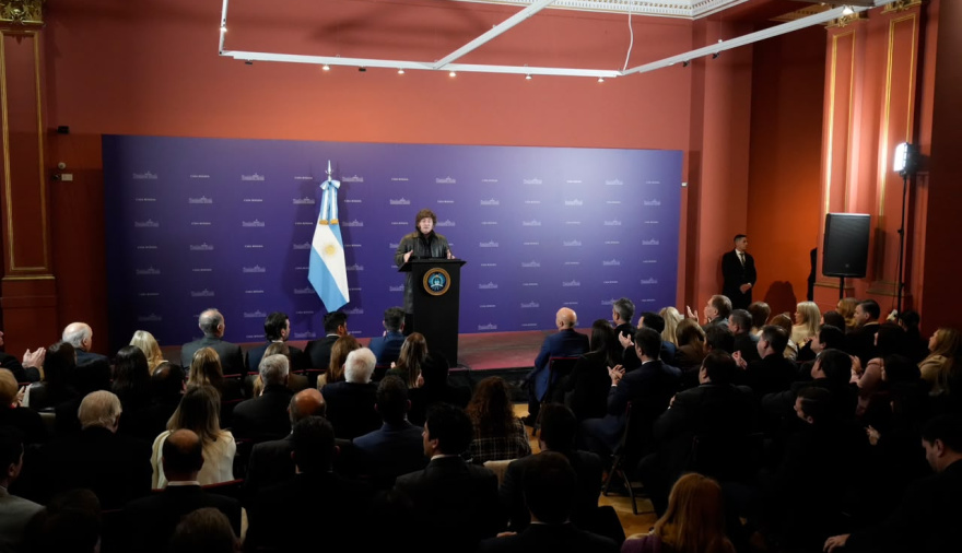 El presidente Javier Milei se reunió con diputados y senadores de La Libertad Avanza