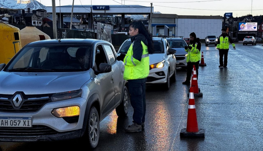 Tránsito municipal realizó controles preventivos en distintos puntos de Ushuaia